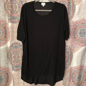 Black/ colored speckles scoop neck tee